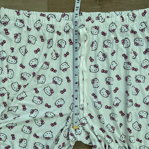 Forever 21 Hello Kitty and Friends Plus Pajama Pants 2X - Picture 5 of 6